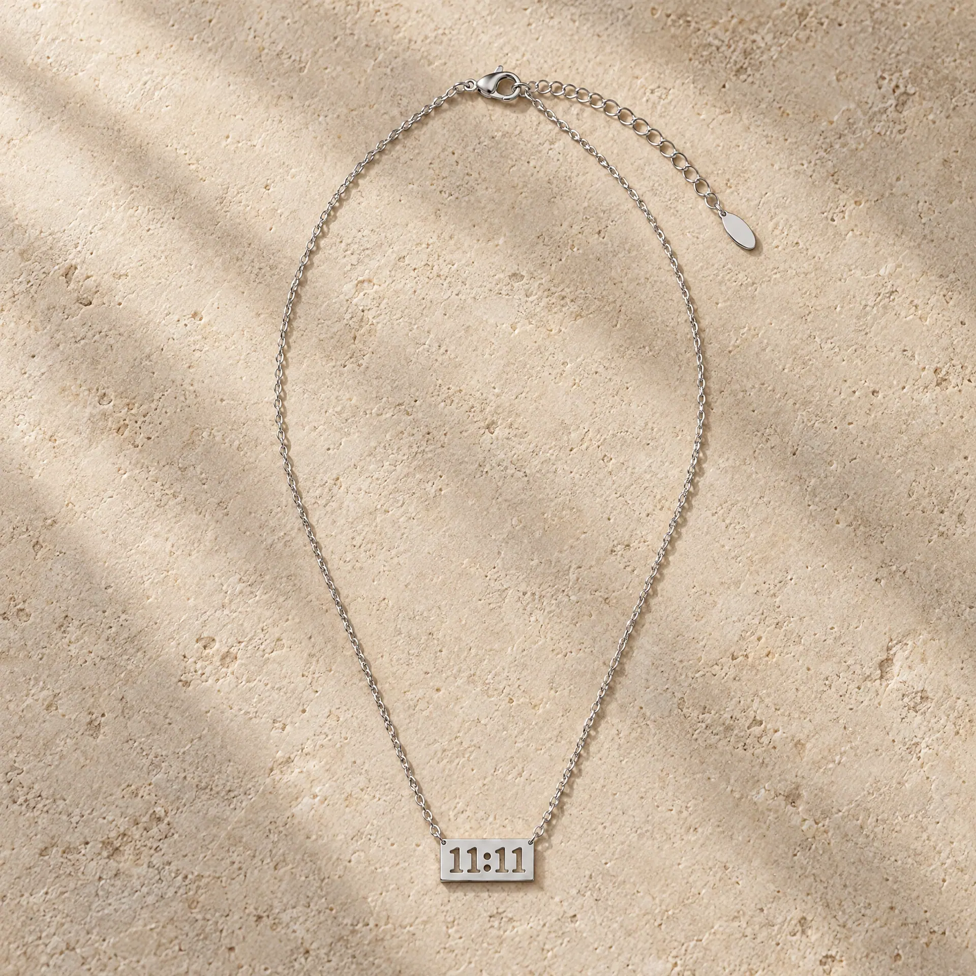 Collar 11:11, foto 4