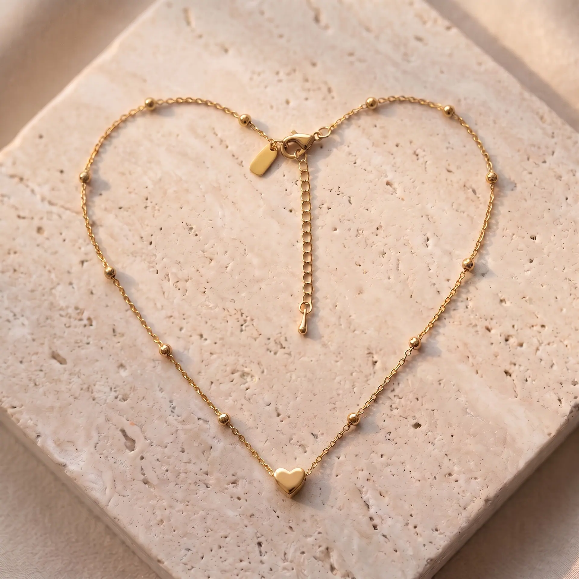 Collar Corazón Esferitas