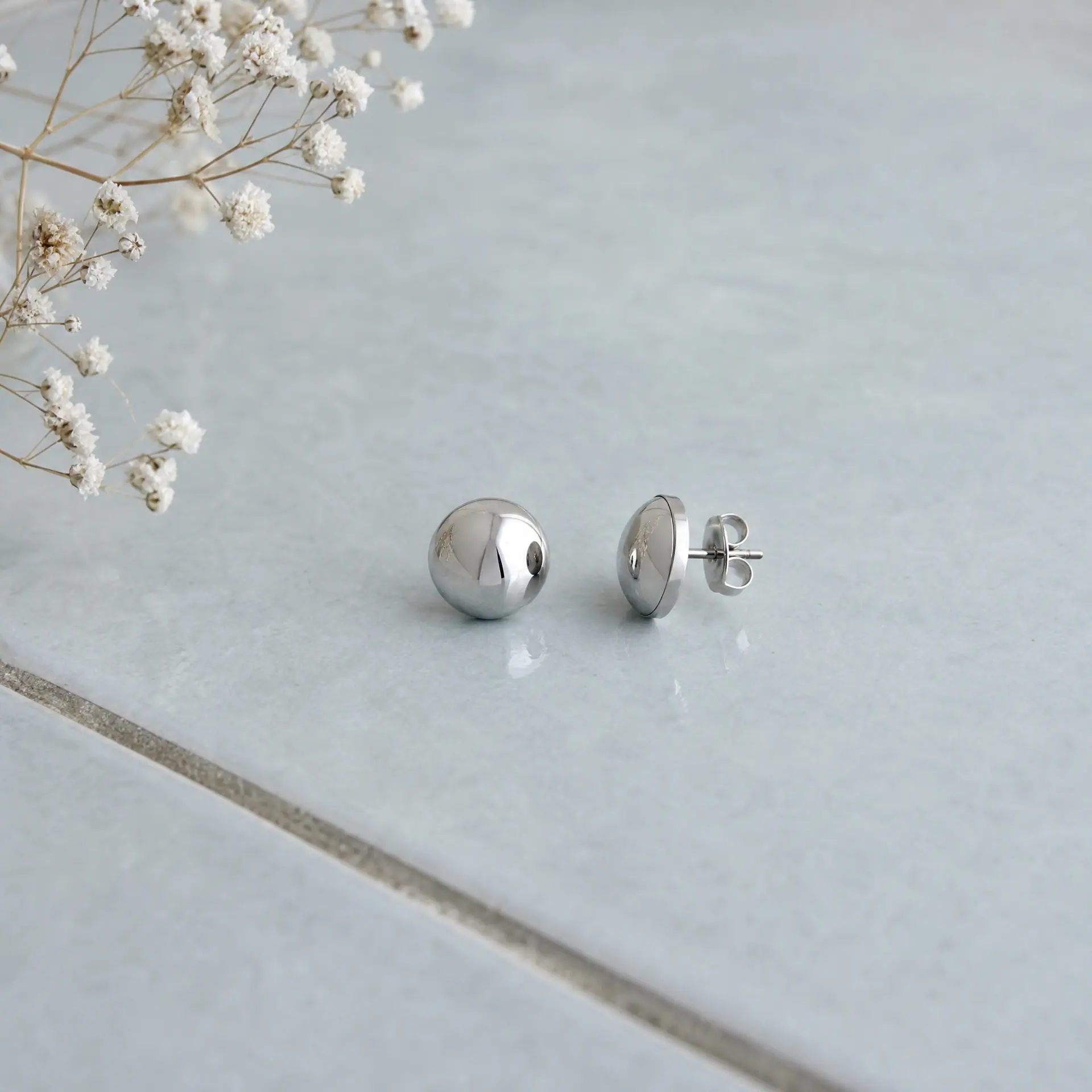 Stud Esfera, foto 3