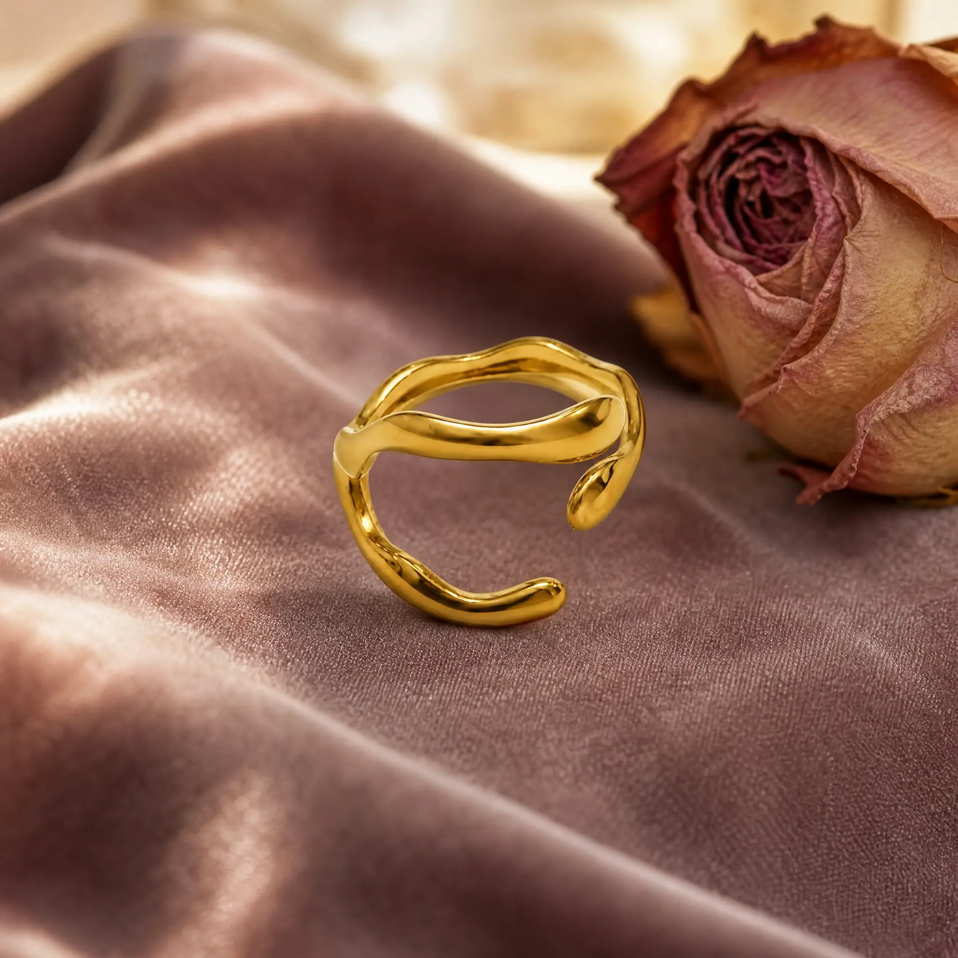 Anillo Ondas, foto 2